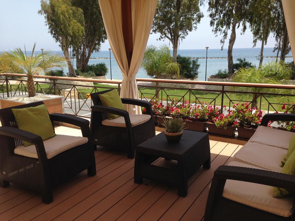 Darlex Apartments Galatex Beach Center Limassol Zimmer foto