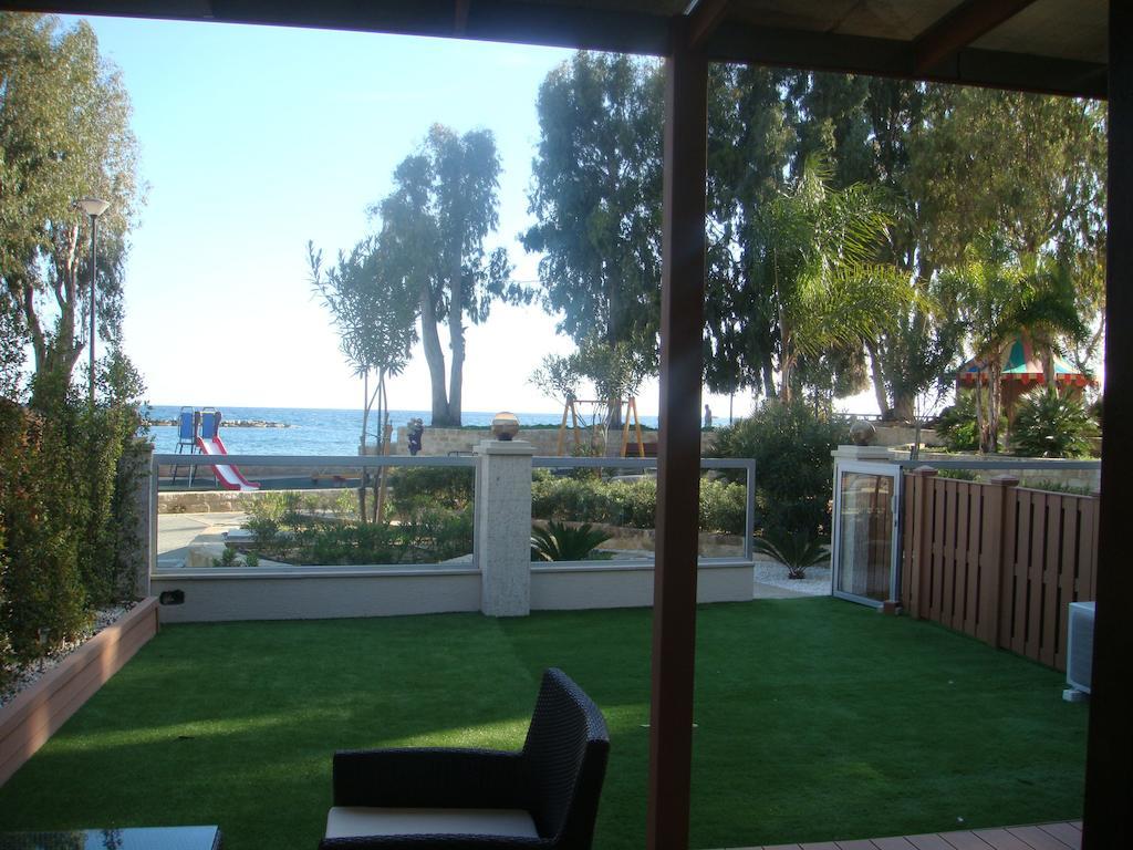 Darlex Apartments Galatex Beach Center Limassol Exterior foto
