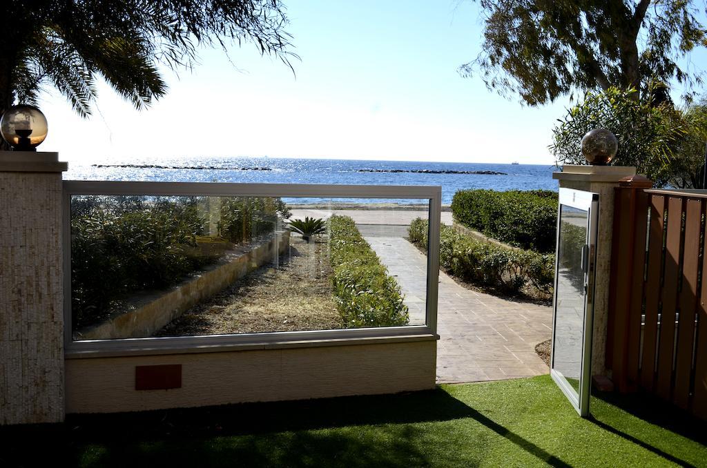 Darlex Apartments Galatex Beach Center Limassol Exterior foto