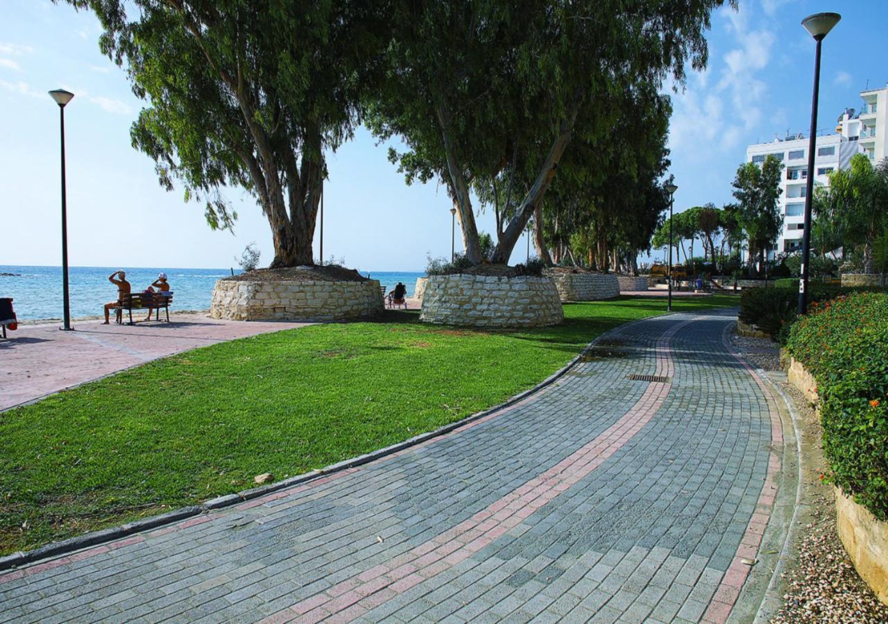Darlex Apartments Galatex Beach Center Limassol Exterior foto
