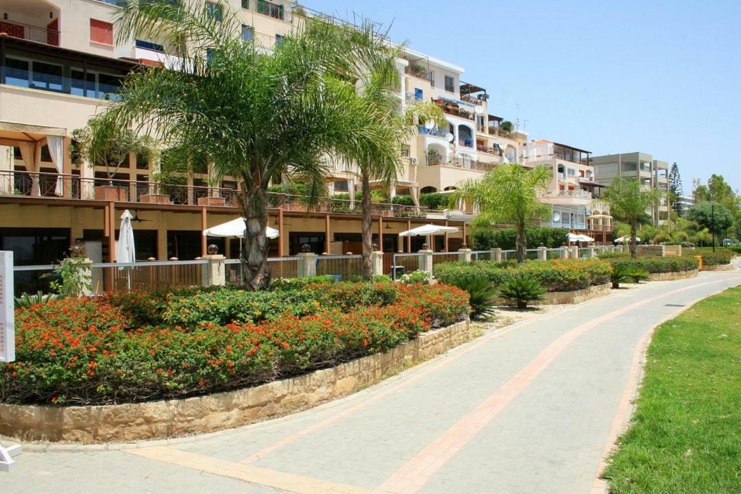 Darlex Apartments Galatex Beach Center Limassol Exterior foto