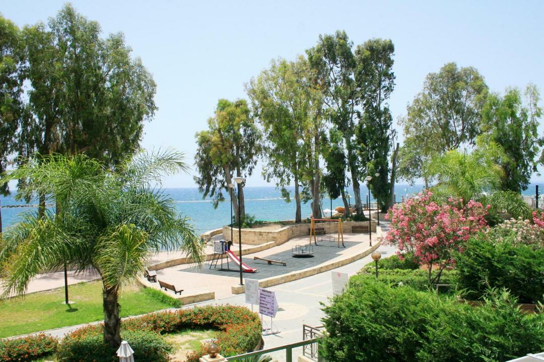Darlex Apartments Galatex Beach Center Limassol Exterior foto